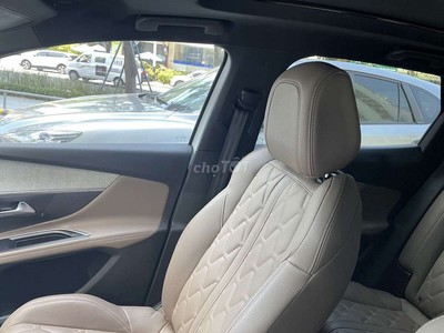 Peugeot 3008 bản Full 2022, Trắng 2