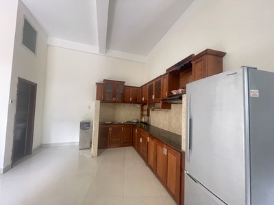Cho thuê nhà 3 tầng trống suốt 3PN 80m2 đường Bế Văn Đàn gần gần Hà Huy Tập giá 12tr/tháng 1