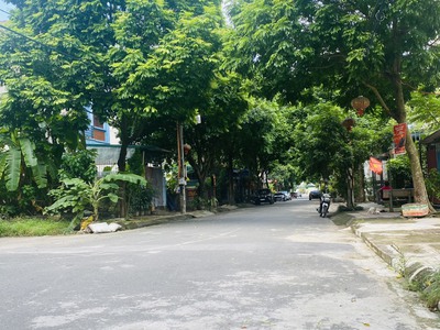 Cho thuê đất mặt đường Phan Đình Giót, Khai Quang, Vĩnh Yên. DT 168m2 giá 6 triệu 2
