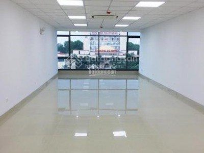 Cho thuê Nhà mặt phố chùa bộc DT 100m2, 08 tầng, MT 5.2m, hoàn thiện đầy đủ, vị trí đắc địa 1