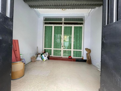 CHo thuê NNC Phạm Thế Hiển Full nội thất 3pn 2wc .DT:5x20 trệt 1 lầu .Giá:9tr.LH: 0937577198 2