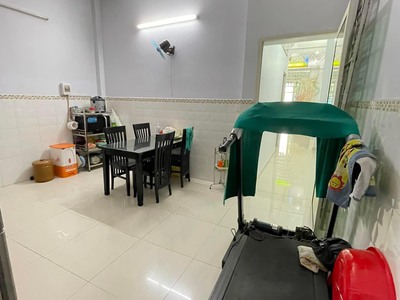 CHo thuê NNC Phạm Thế Hiển Full nội thất 3pn 2wc .DT:5x20 trệt 1 lầu .Giá:9tr.LH: 0937577198 4