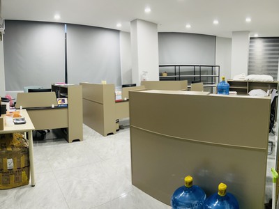 Cần cho thuê văn phòng tầng 3 tại địa chỉ đường 7B.P.Bình Trị Đông B.Q.Bình Tân : -	Diện tích 200m2 2