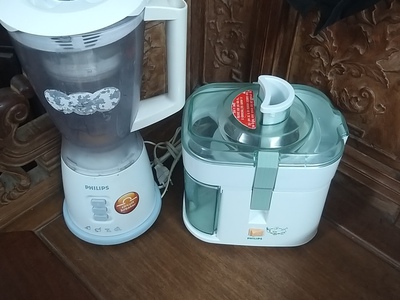 Bán máy xay , ép hiệu Philips . 1