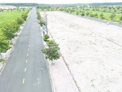 Bán đất gần mặt tiền đường QL13 tại tt Lai Uyên, Bàu Bàng, Bình Dương diện tích 100m2 giá rẻ 820tr 1