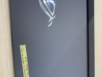 Bán gấp siêu phẩm Laptop Gaming Asus ROG Strix G513IC-NH279W 4