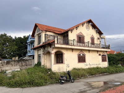 Bán biệt thự quốc lộ 13 phường hiệp bình phước tp.t.đức, view sông, đường siêu lớn, giá giảm còn 0