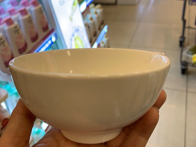 Chén ăn cơm siêu thị thanh lý 5k 2