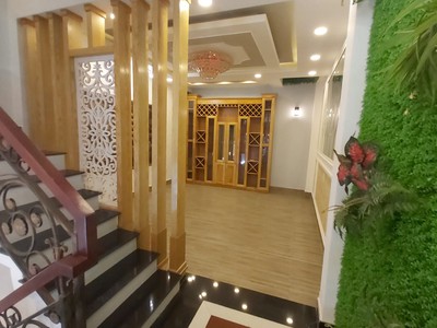 Bán nhà đường số 30 phường 6 quận gò vấp, 5 tầng, đ.8m, giá giảm còn 8 tỷ 2