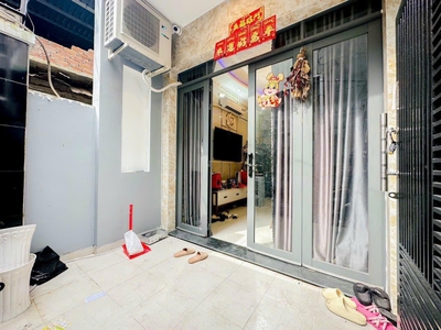 Nhỉnh 3tỷ - nhà mới 95 đầy đủ nội thất - 2 tầng - đường htp- tt nhà bè-dt 45m2 1