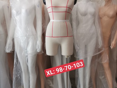 Bán manoquin cốt thiết kế 3