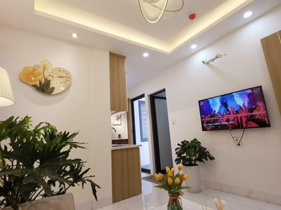 Chính chủ bán căn hộ ngõ hòa bình khâm thiên full nội thất 1n chỉ nhỉnh 900tr nhà mới đẹp ở luôn 2