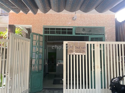 Cho thuê nhà mặt tiền 3 phòng ngủ đường nại hiên đông 11 quận sơn trà- đà nẵng 1