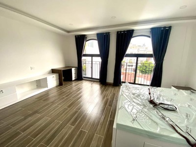 . nhà bán.bán gẳp.hạ chào .mặt tiền nguyễn du- 30m2- tầng- giá tổt. 2