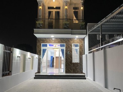 Nhà dx phan đăng lưu thông lê chi dân giá hot nhựa 9m lh 1