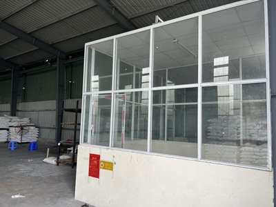 Cho thuê kho 1000m2 đẹp gần trung tâm 2