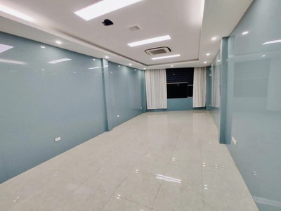 Bán nhà trọ 9 phòng đường Nguyễn Tư Nghiêm, quận 2 806