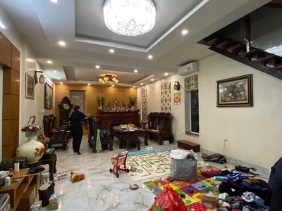 Bán nhà trọ 9 phòng đường Nguyễn Tư Nghiêm, quận 2 299