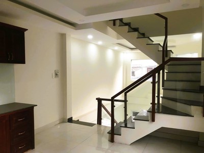 Bán nhà trọ 9 phòng đường Nguyễn Tư Nghiêm, quận 2 1682