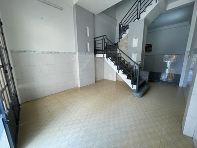 Bán nhà trọ 9 phòng đường Nguyễn Tư Nghiêm, quận 2 680