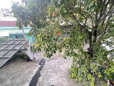 Sát mt đường nguyễn văn quá - 2 tầng - ngang 5m nhà đẹp ở ngay. 0