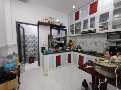 Bán nhà trọ 9 phòng đường Nguyễn Tư Nghiêm, quận 2 909