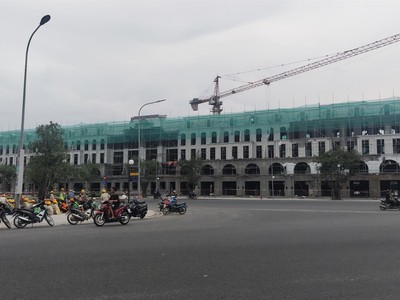 Cho thuê shophouse nhà phố 4 tầng tại khu đô thị vinhomes 6 triệu/ tháng 4