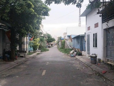 Cần bán đất mặt tiền đông thạnh 1 - 3, cách hương lộ 80b  trịnh thị dối  150m ấp 6 đông thạnh, hóc 2