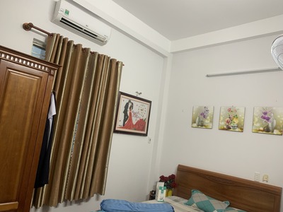 Chuyển công tác nên gia đình cần bán nhà 3 tầng Đường Nguyễn Hữu Thận 3