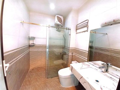 Bán Nhà Ngõ 161 Hoa Lâm, Việt Hưng, 35m2, 5 Tầng, Phân Lô, Ô Tô, Full Nội Thất, Nhỉnh 3 Tỷ 4