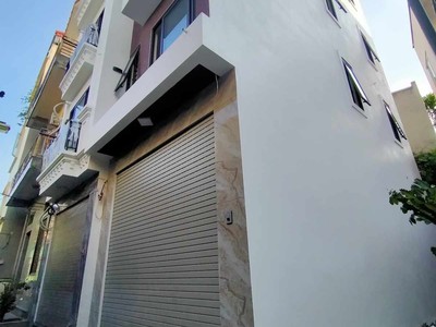 Bán Nhà Ngõ 161 Hoa Lâm, Việt Hưng, 35m2, 5 Tầng, Phân Lô, Ô Tô, Full Nội Thất, Nhỉnh 3 Tỷ 0
