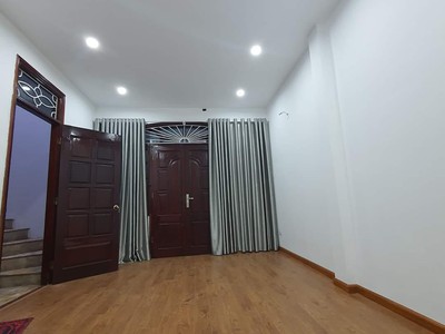 Lê thanh bửu - tạ quang nghị - k.i.nh doanh - ô tô - lô góc  - sát phố - ngõ thông - nhà đẹp 2