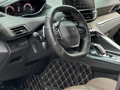 Peugeot 5008 siêu lướt giá mềm 1