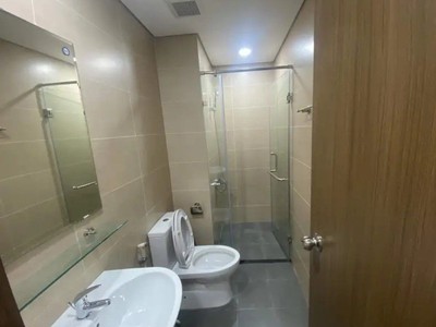 Cho thuê cc rose town 2pn, 71 m2. - địa chỉ: chung cư rose town 79 ngọc hồi - hoàng mai - hn 4