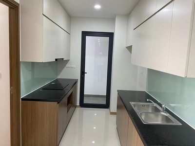 Cho thuê cc rose town 2pn, 71 m2. - địa chỉ: chung cư rose town 79 ngọc hồi - hoàng mai - hn 3