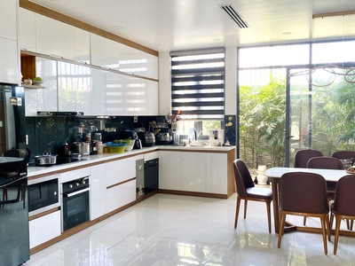 Chính chủ cho thuê nhà nguyên căn 1 trệt 2 lầu kđt mỹ gia gói 2 , phố phùng hưng , xã vĩnh thái , 0