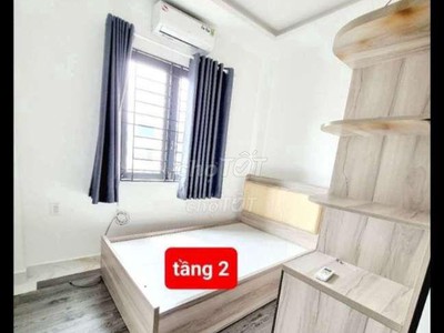 Cho thuê tầng 2 trong nhà nguyên căn, wc riêng, đường xóm chiếu phường 16, quận 4, tp hồ chí minh. 0