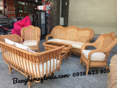 Bàn ghế mây tự nhiên lưới mắt cáo 1