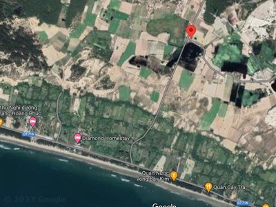 Bán nhanh lô đất 4454m2 Tuy Phong, mặt tiền đường xuống biển, làm farm 0
