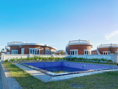 Giá siêu ngộp , chính chủ bán villa 600m2 sát biển , đất ở lâu dài 0