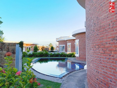 Giá siêu ngộp , chính chủ bán villa 600m2 sát biển , đất ở lâu dài 1