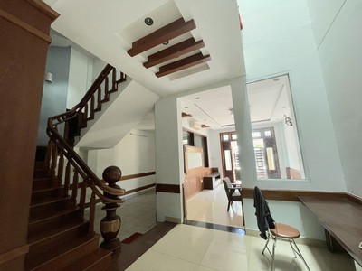Cho thuê nhà 3 tầng MT Nguyễn Sơn, Hoà Cường Nam, gần Skyline, 20tr/tháng 1