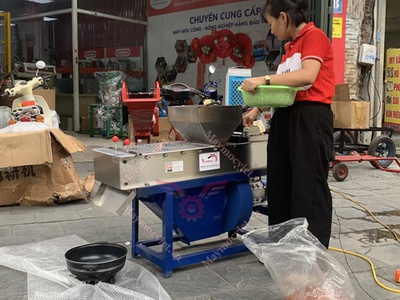 Máy bóc vỏ lụa đậu phộng rang 600 kg/ giờ Vinmax BVL600 1