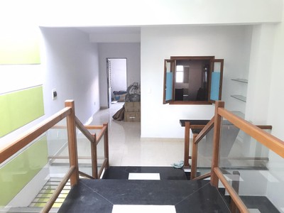 Cho Thuê Nhà Nguyên Căn 3 Tầng Mặt Tiền Biển Nguyễn Tất Thành Khu vực sầm uất 4