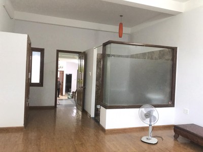 Cho Thuê Nhà Nguyên Căn 3 Tầng Mặt Tiền Biển Nguyễn Tất Thành Khu vực sầm uất 7