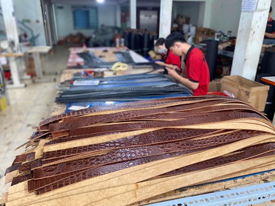 Kinh doanh đồ da thật cùng xưởng sản xuất 0