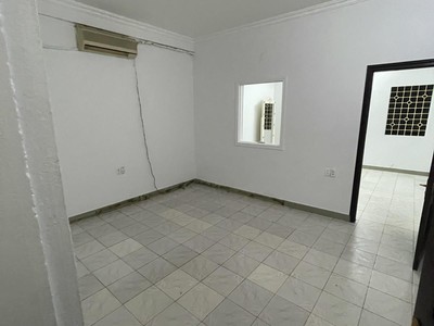 Chính chủ cho thuê CH 3 tầng số 39 mặt phố hoàng cầu 863
