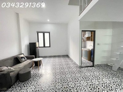 Chính chủ cho thuê CH 3 tầng số 39 mặt phố hoàng cầu 766