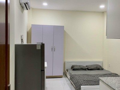 Chính chủ cho thuê CH 3 tầng số 39 mặt phố hoàng cầu 68