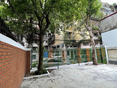 Chính chủ cho thuê CH 3 tầng số 39 mặt phố hoàng cầu 685